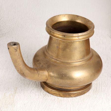 Sturdy Brass Water Pot with Spout for Home Decoration