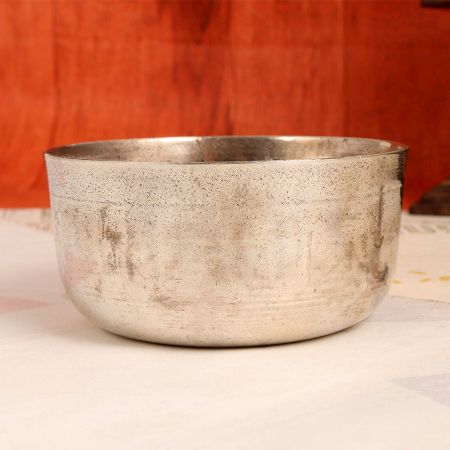 Handmade Brown Finish Food Bowl Made of Brass for Decor
