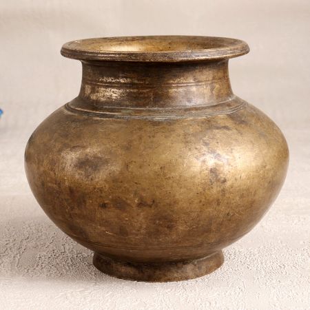 Plain Vintage Brass Holy Water Pot for Prayer Room