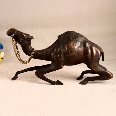 High-Quality Brass Statue of Camel Sitting for Home Decor