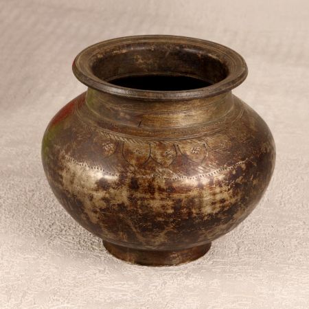 Handcrafted Vintage Brass Water Pot for Flower Decoration