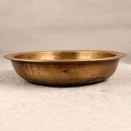 Elegant Brown Finest Brass Bowl for Home and Office Decor