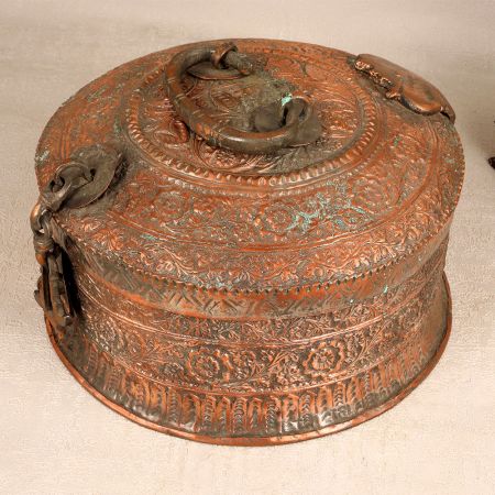 Handmade Round Jewelry Box Made of Premium Copper