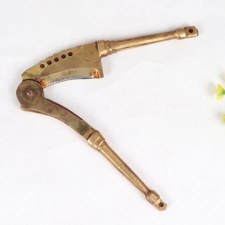 Vintage Brown Finish Brass Iron Betel Nut Cutter Sarota