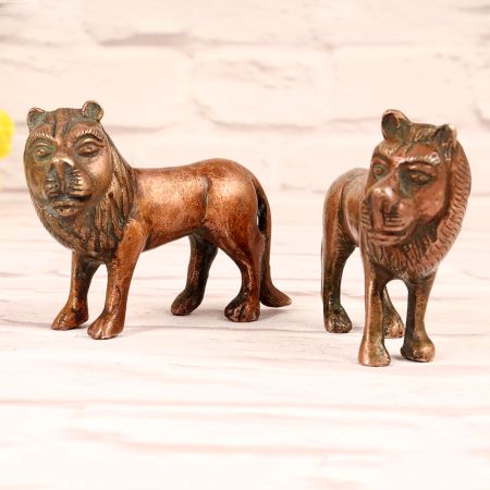 Handmade Pair of Brass Lion Statue for Home Decor