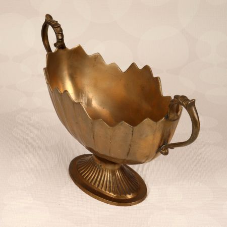 English Art Finest Brass Fruit Basket for Home Decor