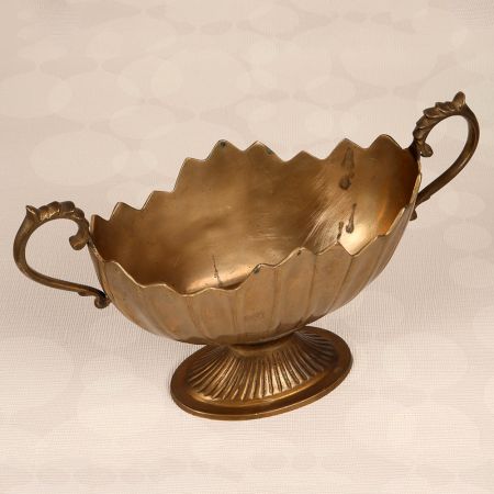 English Art Finest Brass Fruit Basket for Home Decor