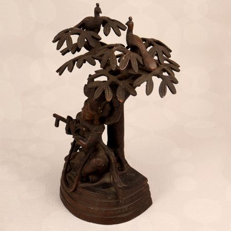 Handmade Brass Statue of Lord Krishna Playing Flute for Prayer Room