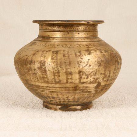 High-Quality Gujarati Holy Water Pot Made of Finest Brass