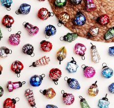 25 Pieces Handmade Multi-Coloured Distressed Glass Christmas Ornament