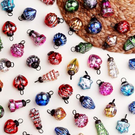 25 Pieces Handmade Multi-Coloured Distressed Glass Christmas Ornament