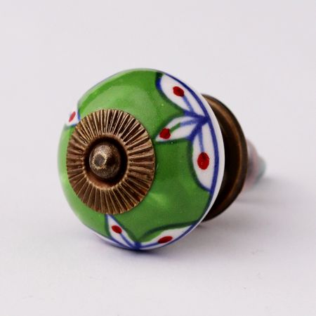 Three Leaf Design Knob