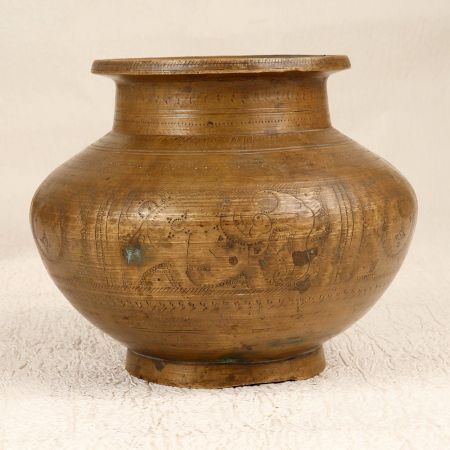 Handmade Holy Water Pot Made of Finest Brass for Hindu Rituals