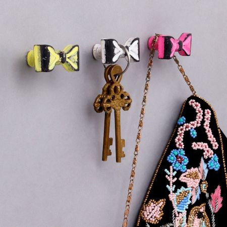 Decorative Multicolor Iron Bow Modern Wall Hook