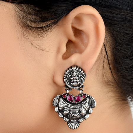 92.5 Sterling Silver Earrings  Lama Stud with Motifs With Fuchsia Jade Stone