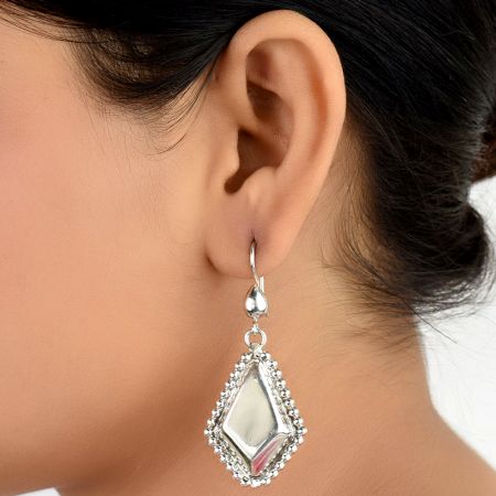 Diamond Shaped 92.5 Sterling Silver Earrings With Decorative Border