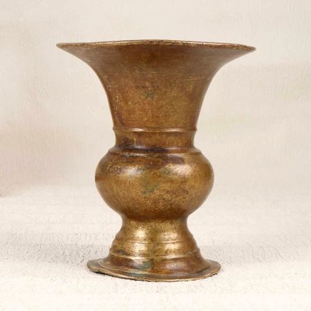 Handcrafted South Indian Art Flower Pot Made of Finest Brass