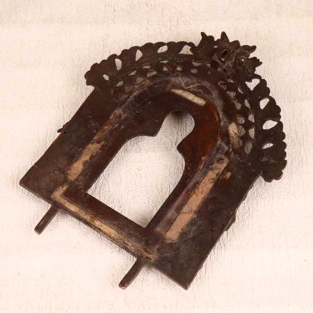 Vintage Finish Decorative Prabhavali Made of High-Quality Brass