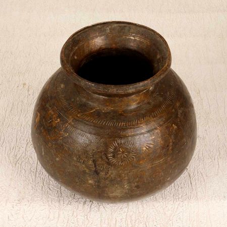 Handmade Finest Brass Dark Finish Pot with Engraving for Decor