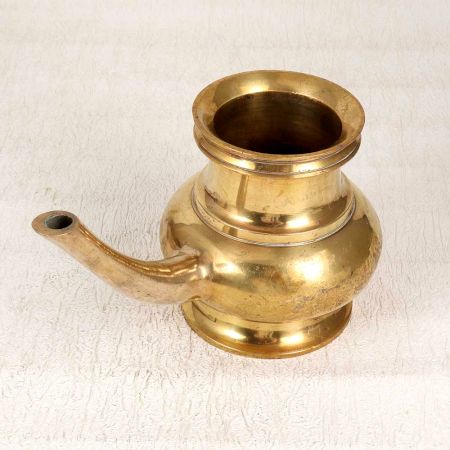 Shiny Golden Brass Water Pot with Spout for Home Decoration