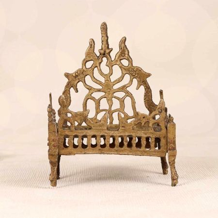 Beautiful Jali Work Lord Krishna Bed Singhasan Made of Brass