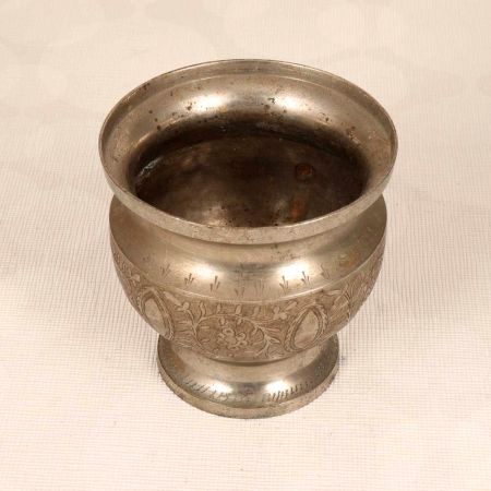 Grey Finish Engraved Brass Flower Pot in English Art for Decor