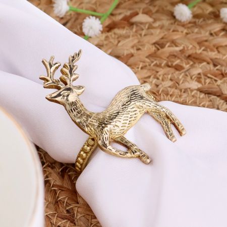 Handcrafted Reindeer Brass Napkin Ring in Set of 4