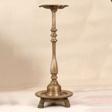 South Indian Design Brass Oil Lamp for Vintage Collection