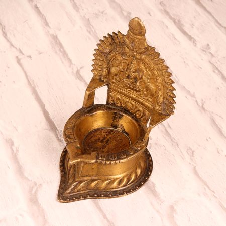 South Indian Finest Brass Gajlaxmi Oil Lamp for Home Decoration