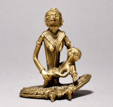 Exquisite Tribal Woman with Child Statue