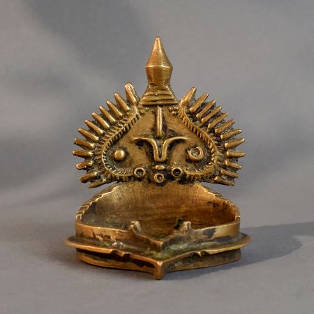 Vintage Brass South Indian Art Diya Traditional Temple Lamp