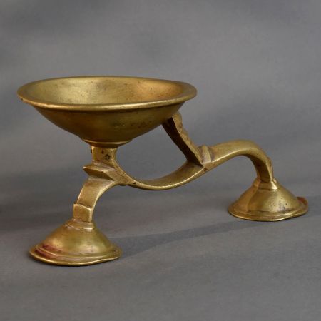 Indian Brass Aarti Oil Lamp with Sturdy Handle Design