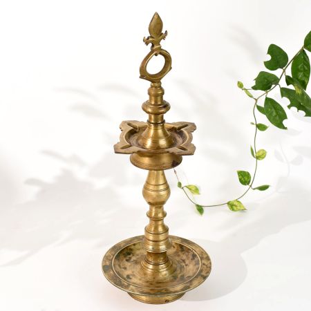 Antique Brass Heritage Oil Lamp Stand Decor