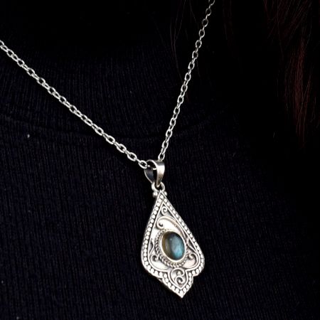 Semi Precious 92.5 Sterling Silver Pendant Necklace