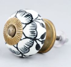 Black Buttercup Knob