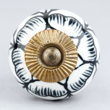 Black Buttercup Knob