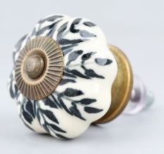 Black Leaf Dresser Knob