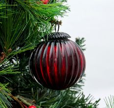 Set Of 4 Piece Red Solid Melon Christmas Hanging